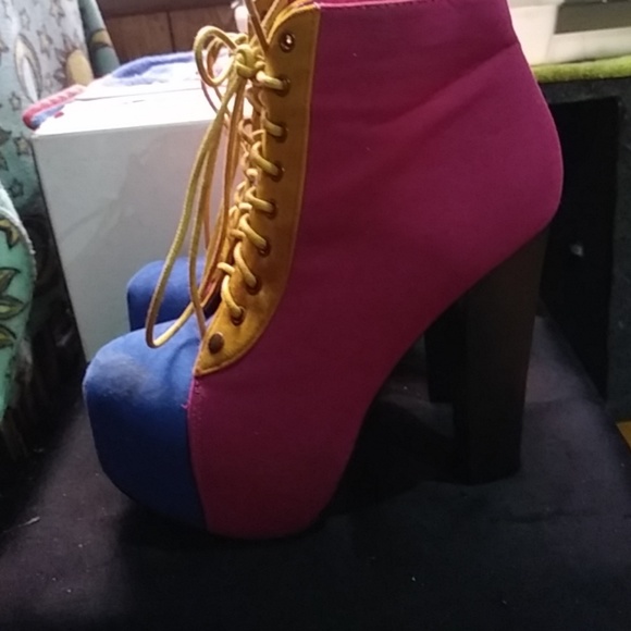 Neon platforms - Picture 3 of 4